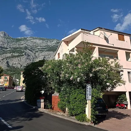 Family Vitlic Makarska