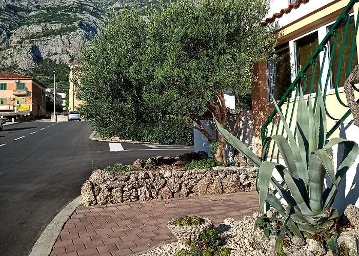 Family Vitlic * Makarska