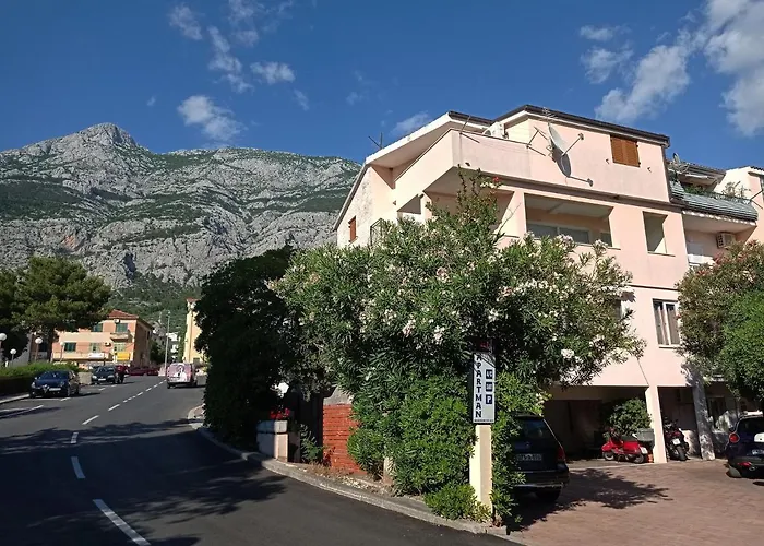 Family Vitlic Makarska